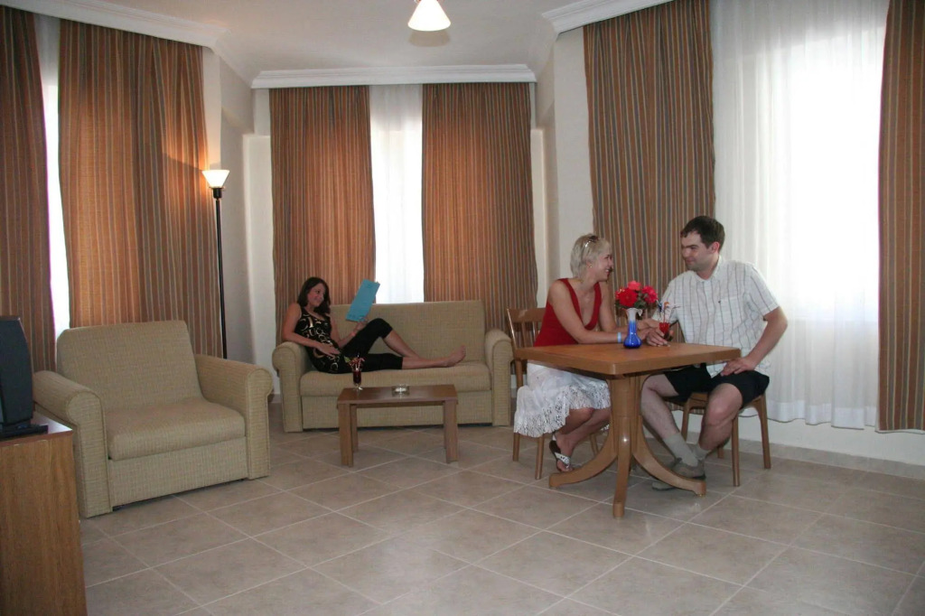 Elysee Garden Family Hotel