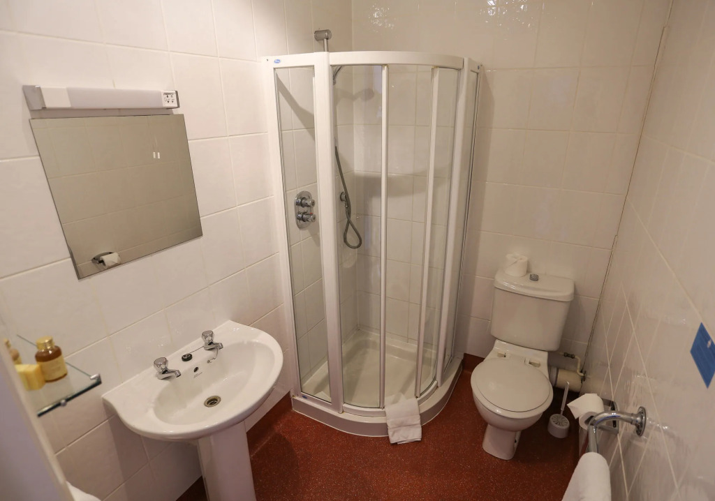 Royal Exeter Hotel