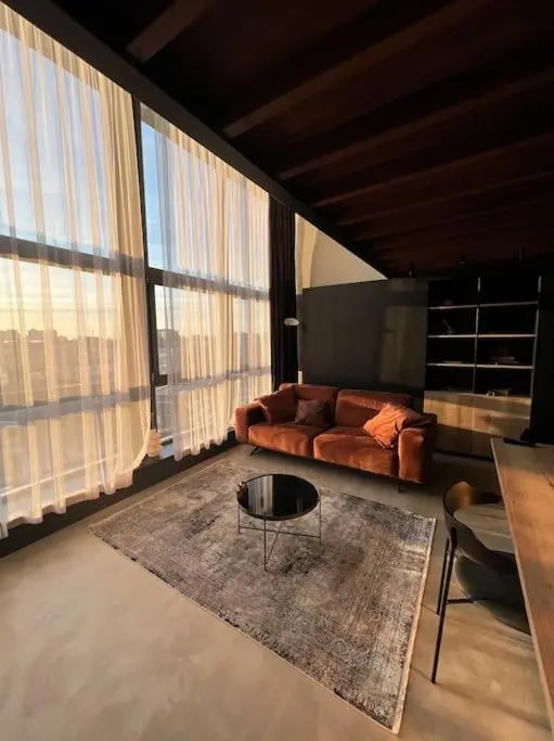 Huge modern flat in New town/Naujamiestis