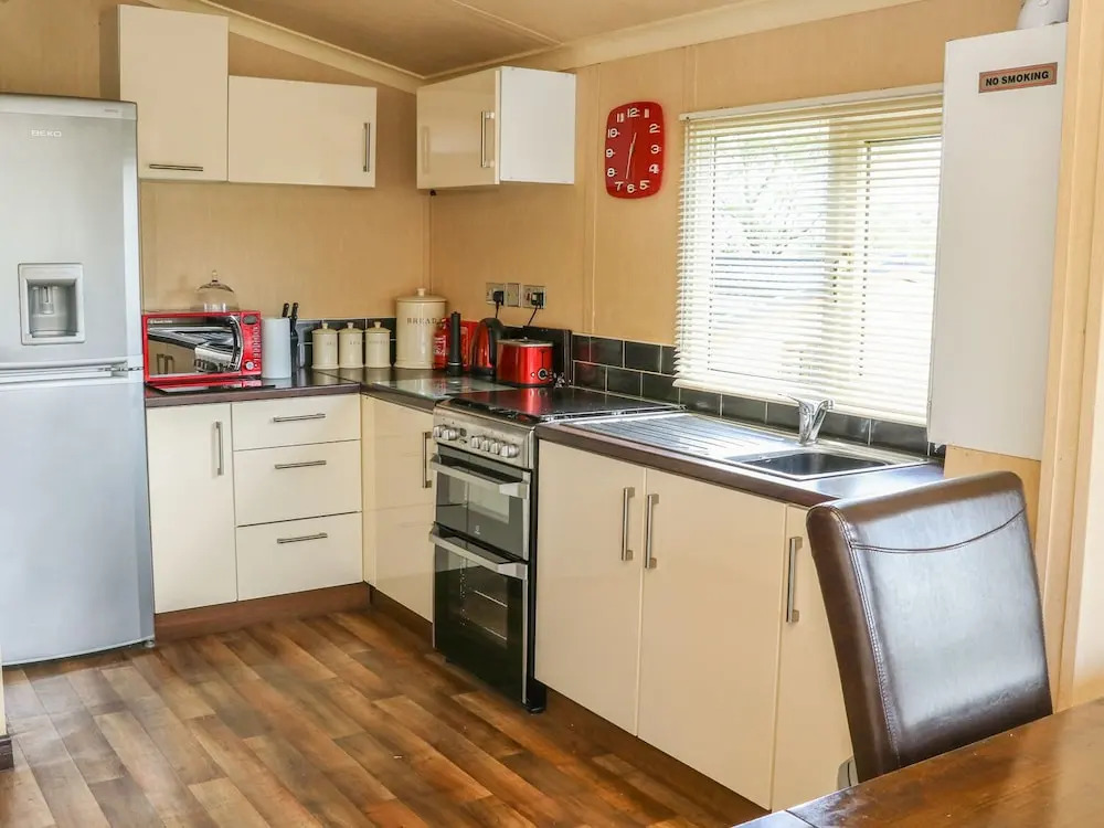 Quakerfield Lodge