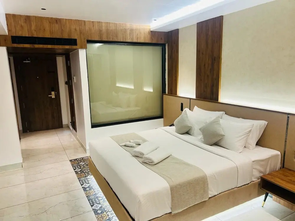 Royal Plaza Inn by RAK Rooms, Calicut