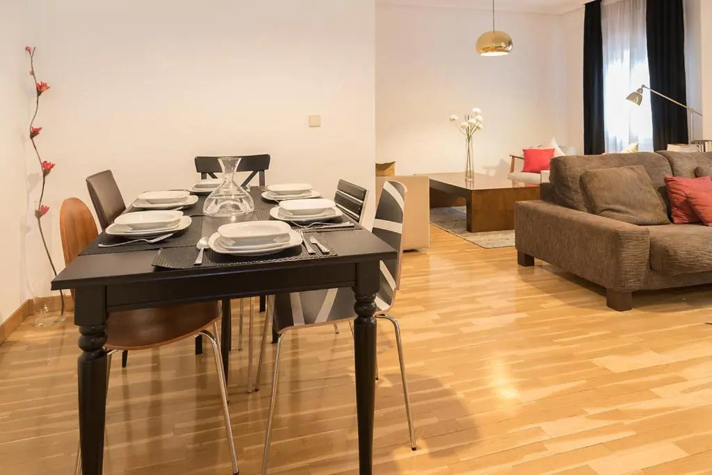 Bonito apartamento cerca de la Plaza Mayor (C/Segovia 10)