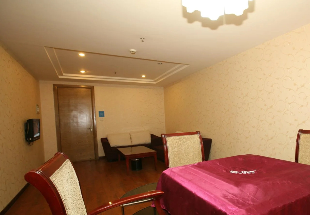 Yiguo Hotel - Chengdu