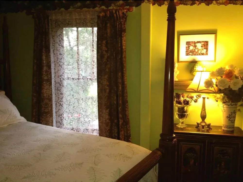 Ferintosh Manor Bed & Breakfast