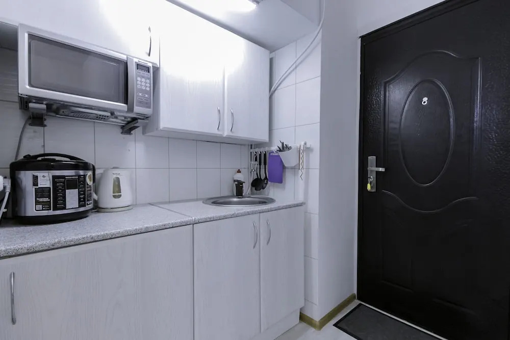 Studio apartment on 13 Liniya