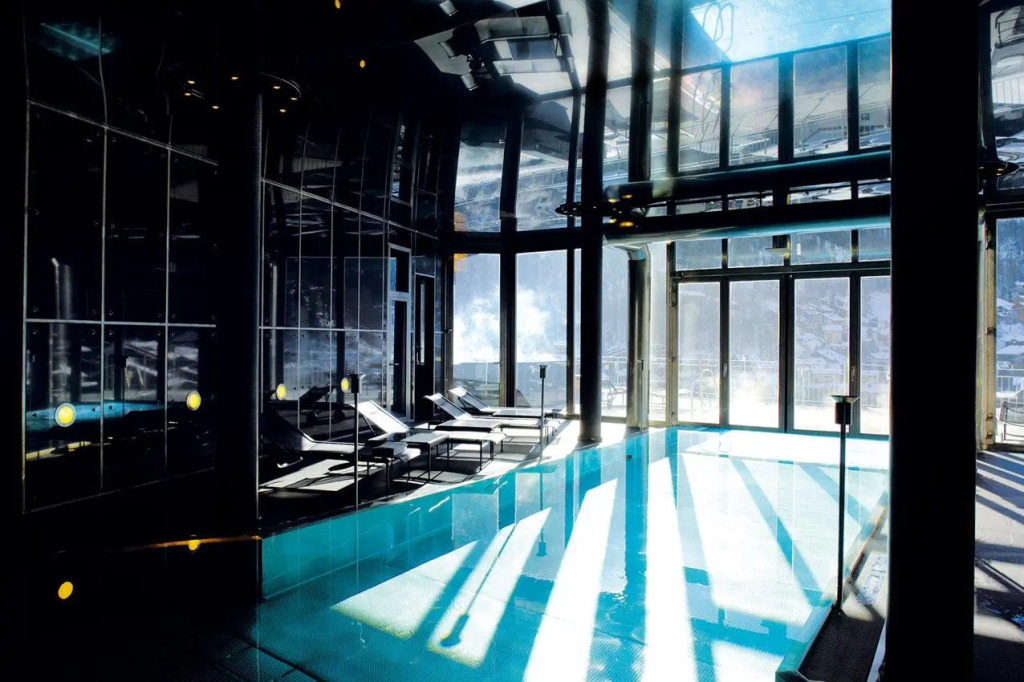 THE OMNIA - Design Mountain Lodge and Spa with Iconic Matterhorn Views