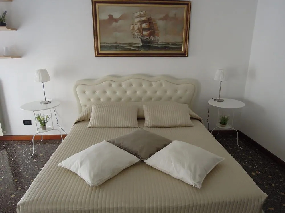 Ca Delfina Holiday Home