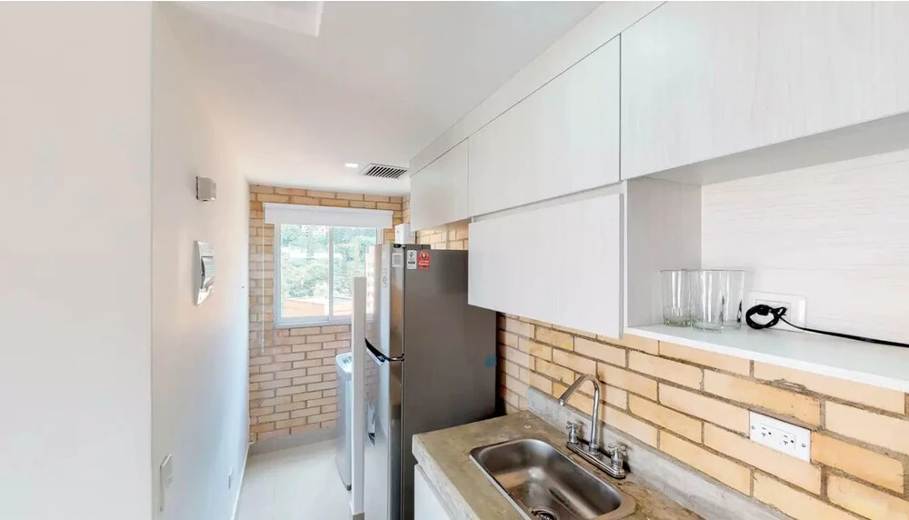Dog-friendly studio apartment with incredible views 2008
