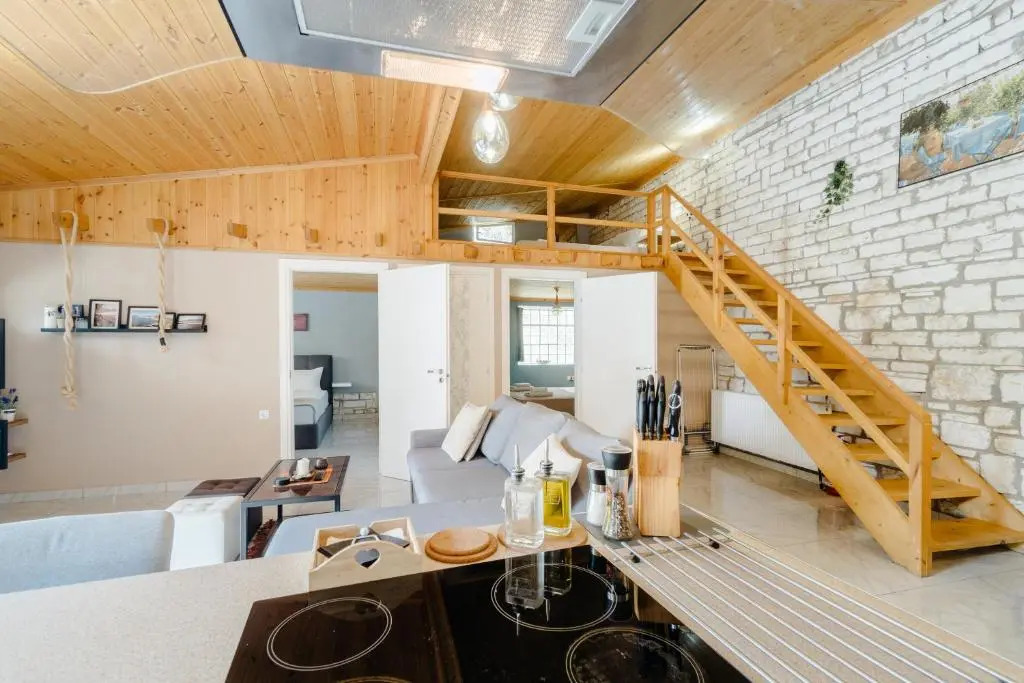 Kritamos Luxury Apartment