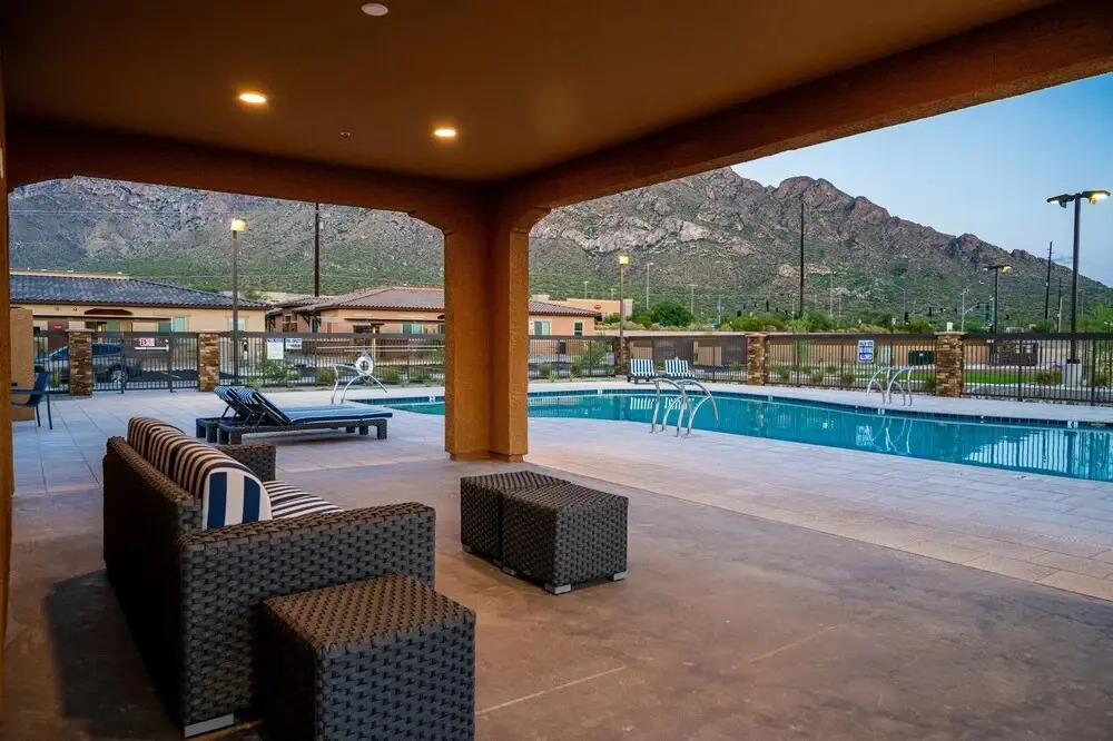 Landing Apartments - Linda Vista