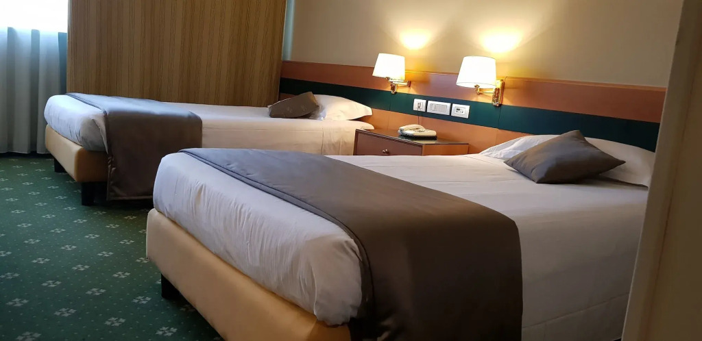 BV Hotel Oly