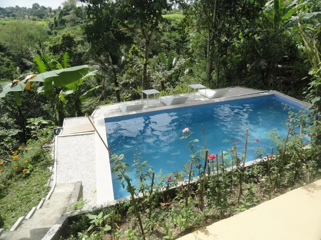 Putu Yoga Bungalow