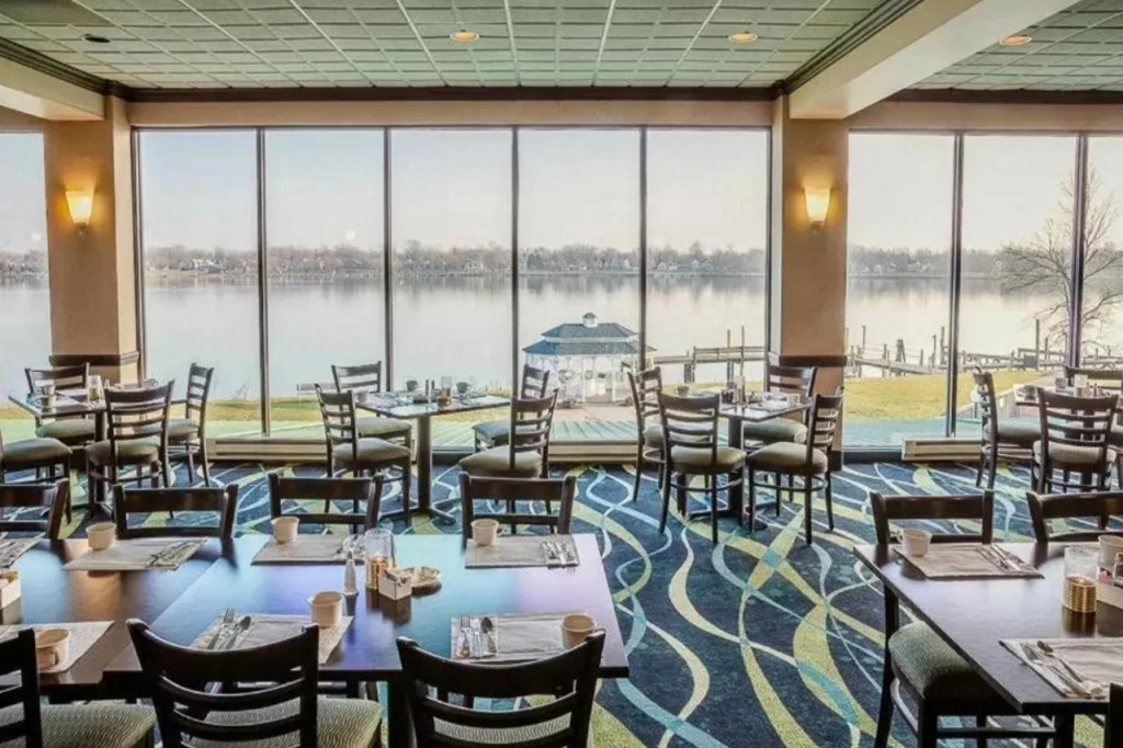 Radisson Hotel Niagara Falls-Grand Island