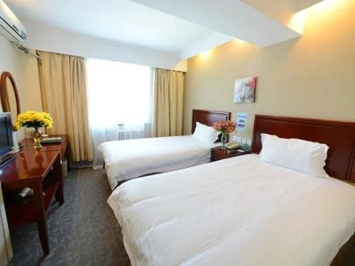 GreenTree Inn Shanghai Gongfu New Village Subway Station Express Hotel