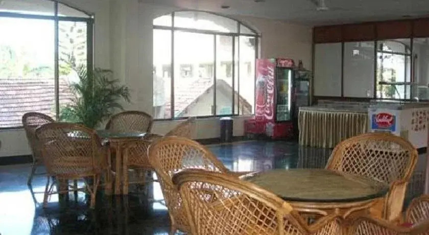 Shilpi Hill Resort