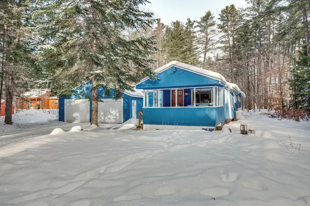 All-season Getaway in Tamworth: Pets Welcome!