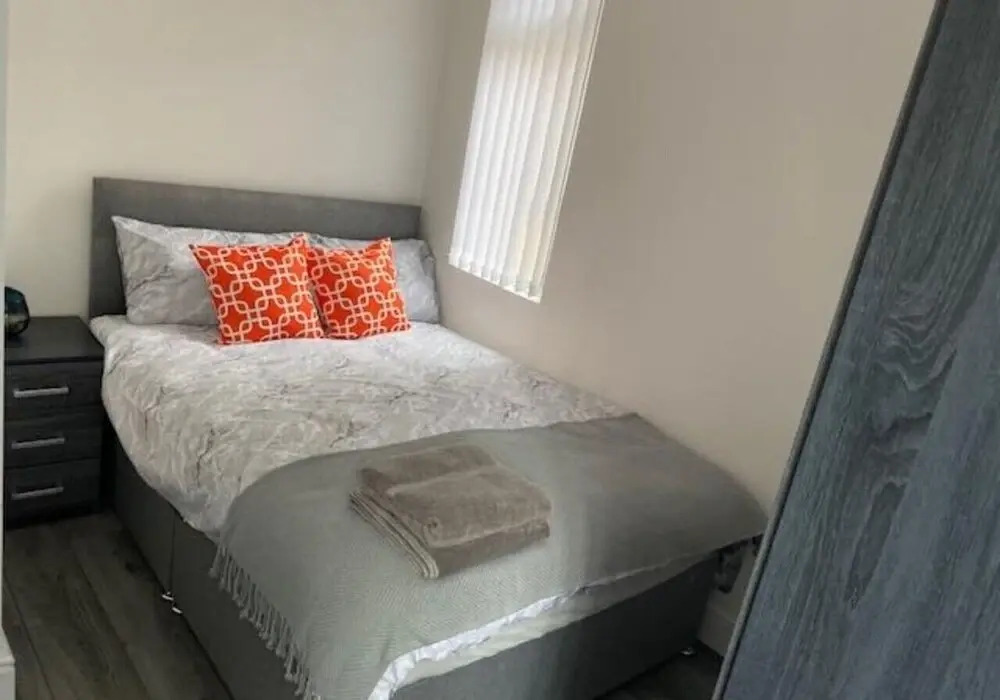 New House Close to LFC and City Centre