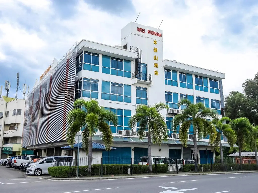 OYO 1108 Bundusan Hotel