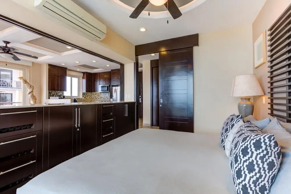 Signature Pinnacle 205 - Luxury Condo With Ocean Views