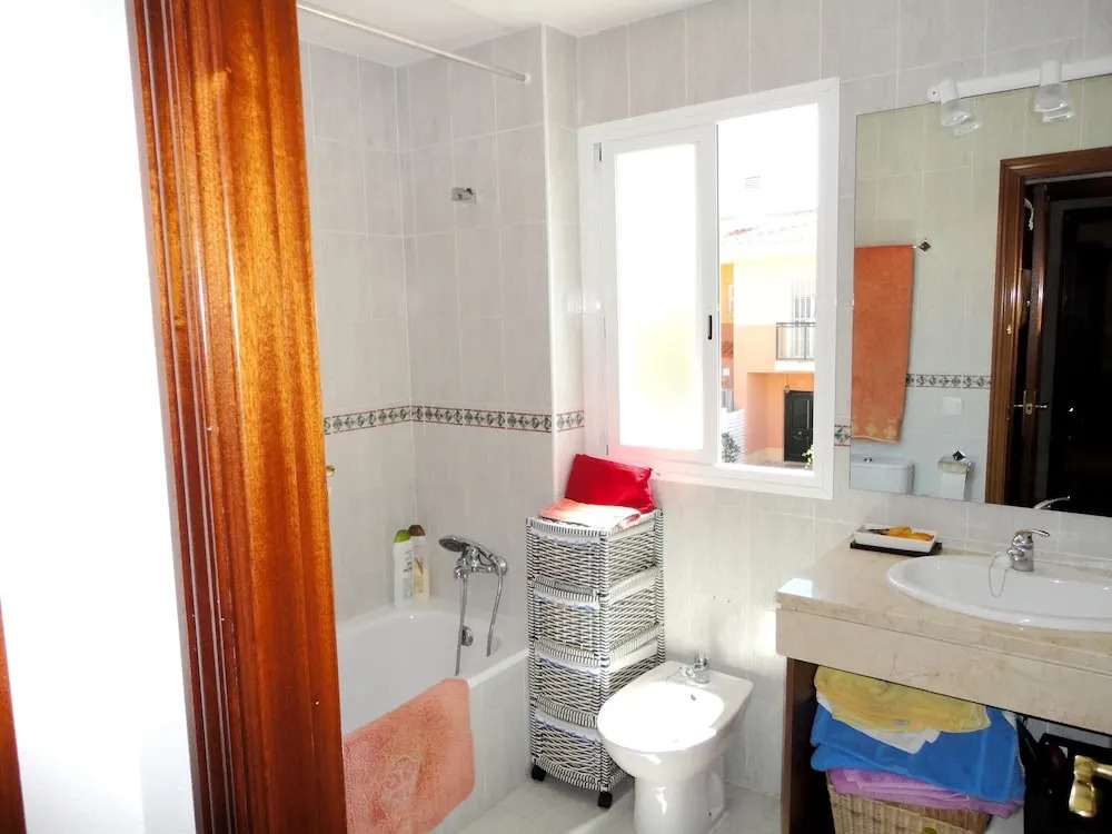 Apartment With 2 Bedrooms in Rota, With Wonderful sea View, Pool Acces