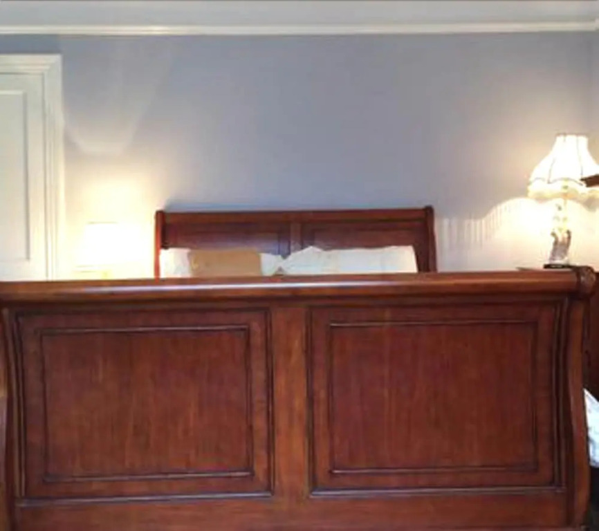 Monkstown Villa