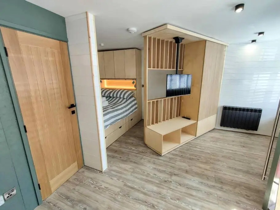 One of a Kind Luxury Studio Stay in Penzance (Adults Only)