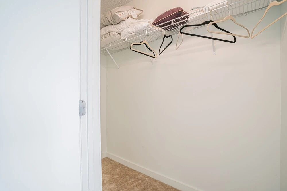 Downtown 2br Apartment Near Convention Center 2 Bedroom Apts by RedAwning