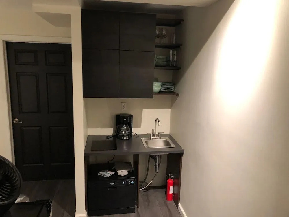 Fabe Suites Flat Iron