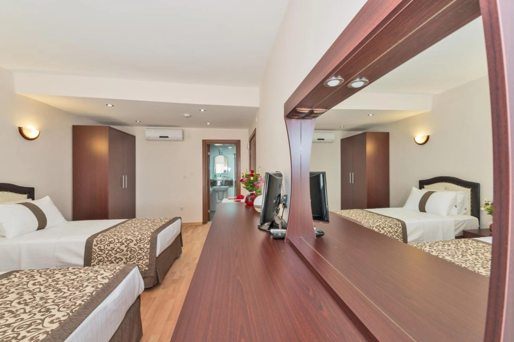 Taxim Hotel Marin
