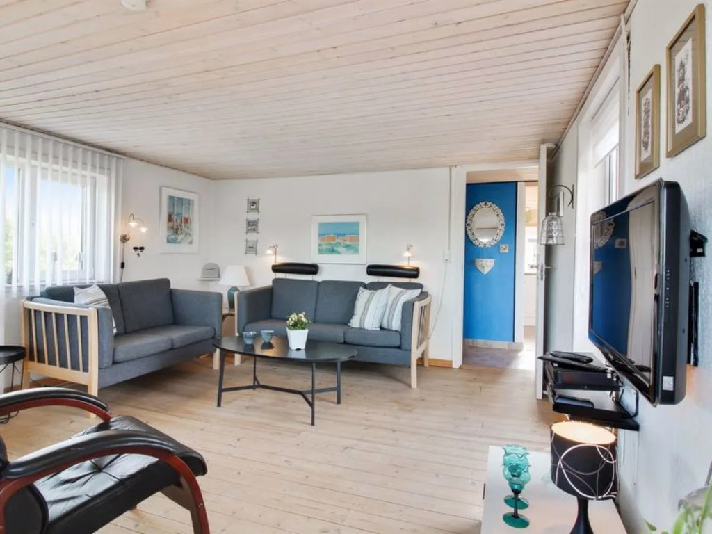"Chayton" - 375m from the sea in NW Jutland