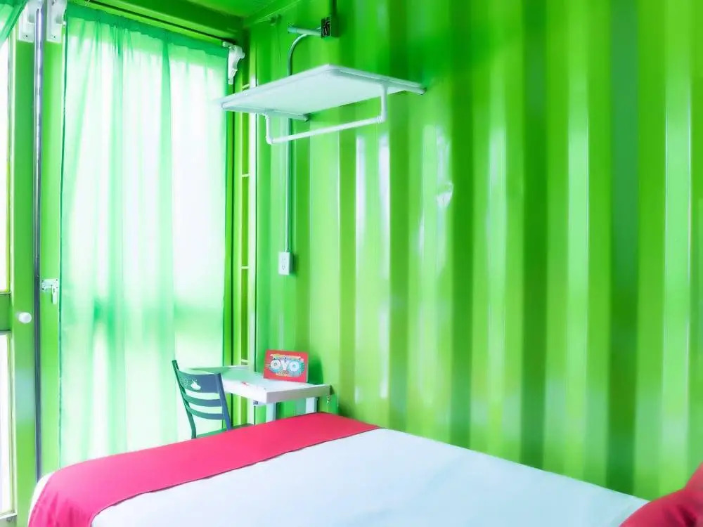 Oyo Hotel Bed Box