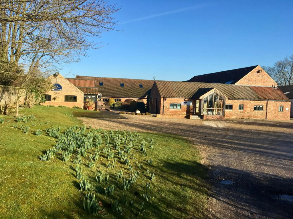 Hall Farm Hotel And Restaurant