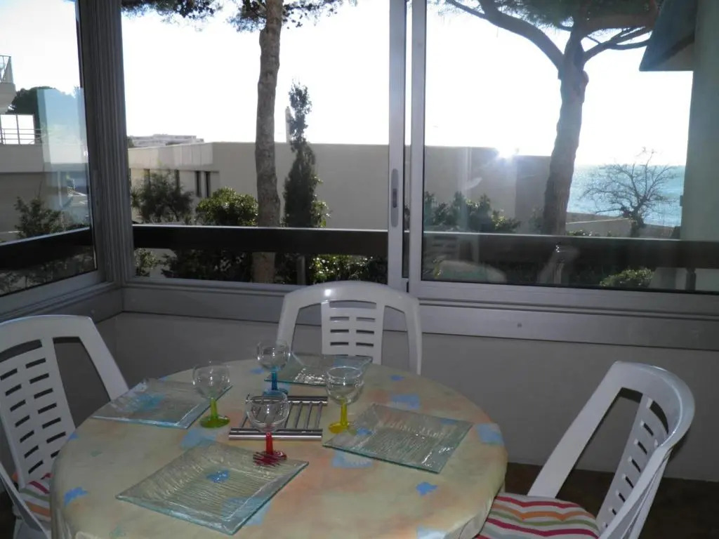 Appartement Sète, 1 pièce, 4 personnes - FR-1-338-324