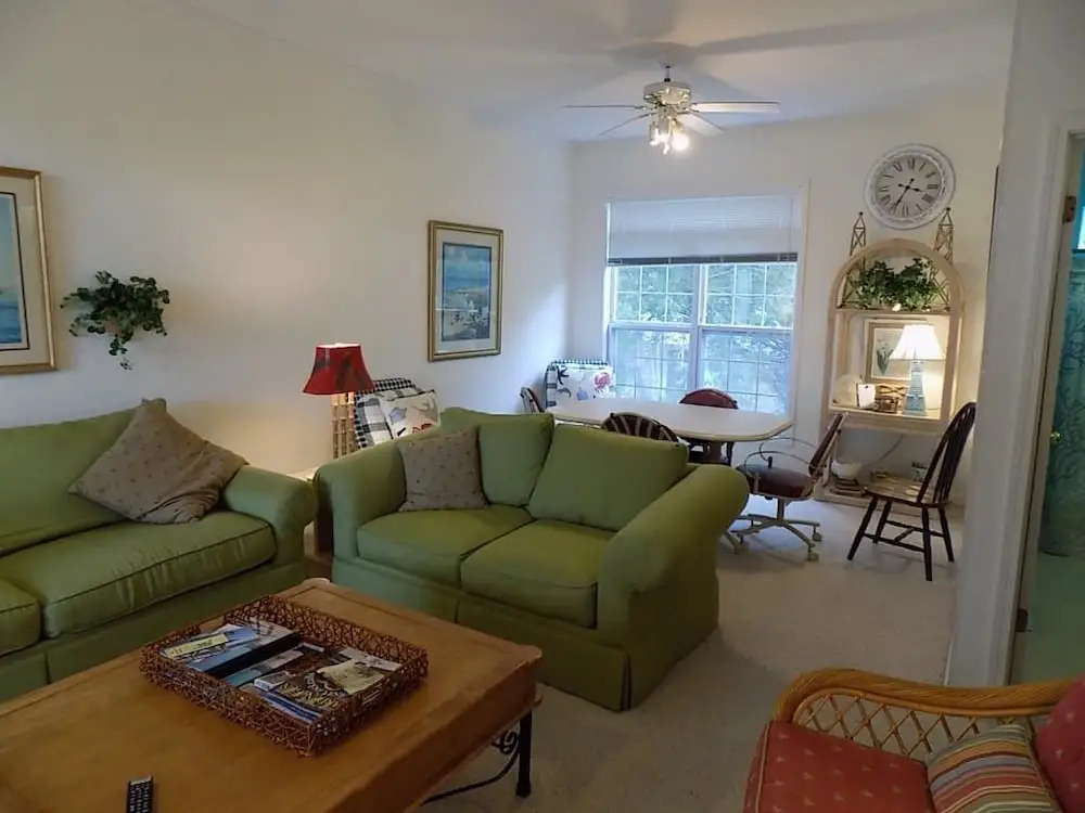 St. Julien Summer House - 5 Br Home