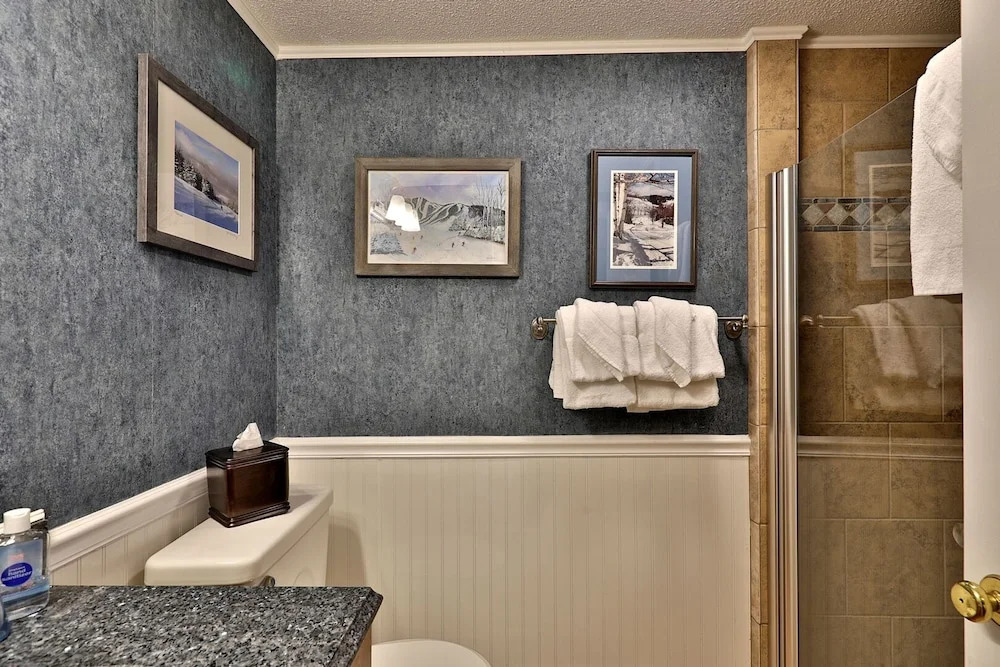 The Colony Club Loft at Killington by Killington Vacation Re