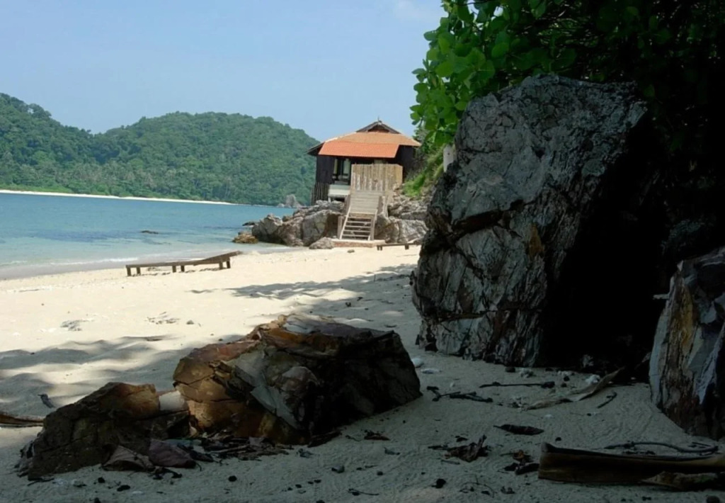 Gem Island Resort & Spa