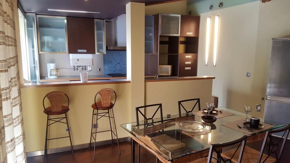 Apartment with One Bedroom in Lisboa, with Wonderful City View, Balcony And Wifi - 20 Km From the Beach
