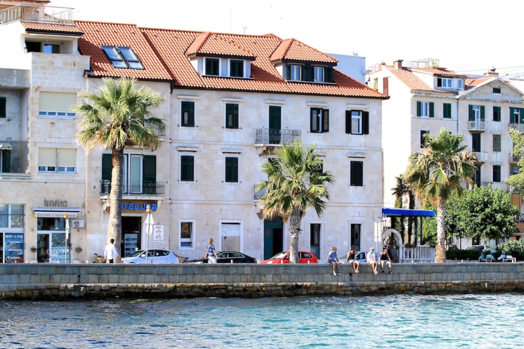 Galeria Valeria Seaside Downtown - MAG Quaint & Elegant Boutique Hotels