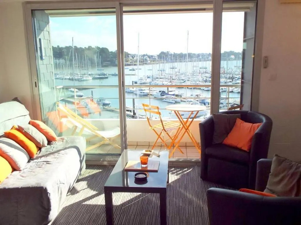 Appartement La Trinité-sur-Mer, 2 pièces, 4 personnes - FR-1-477-78