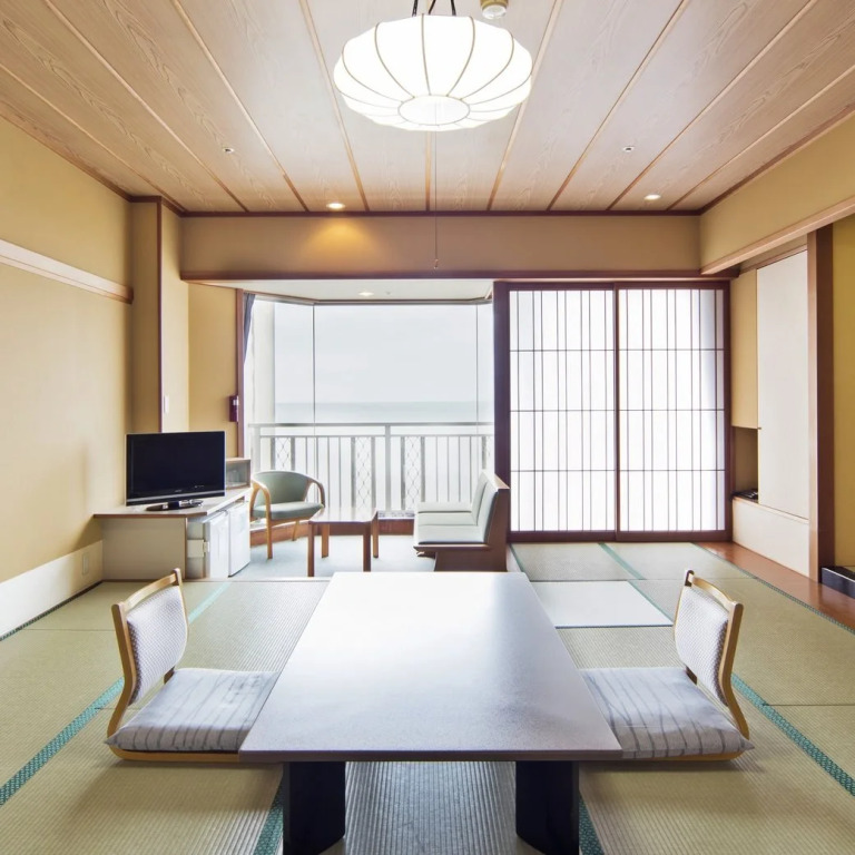 Ooedo Onsen Monogatari Premium Shiomiso