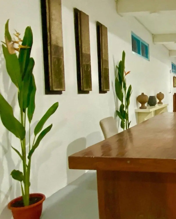 Komodo Indah Hotel
