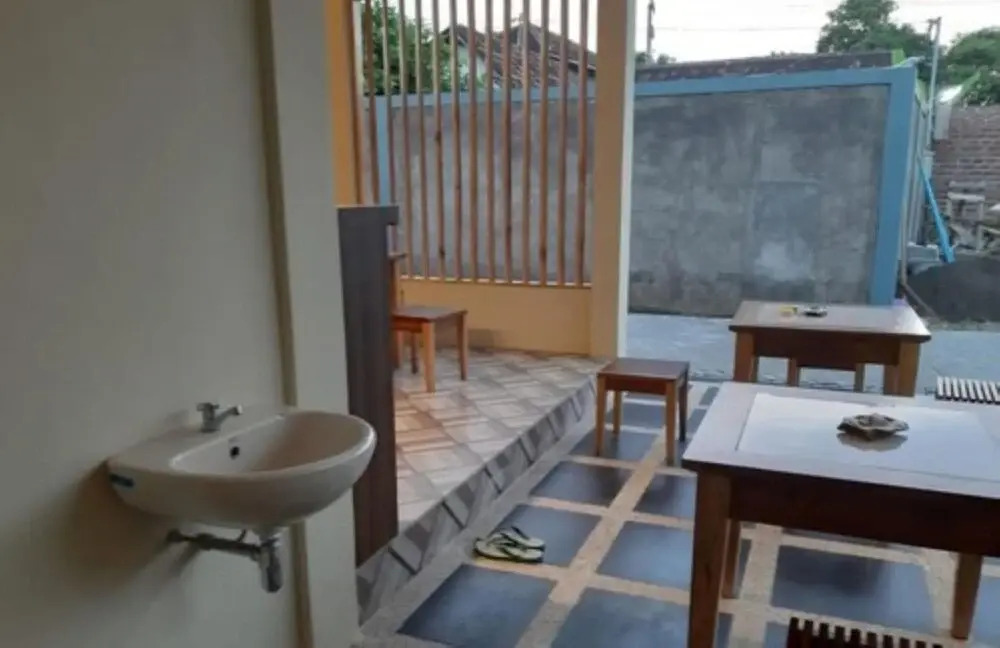 R3 Brawijaya Homestay