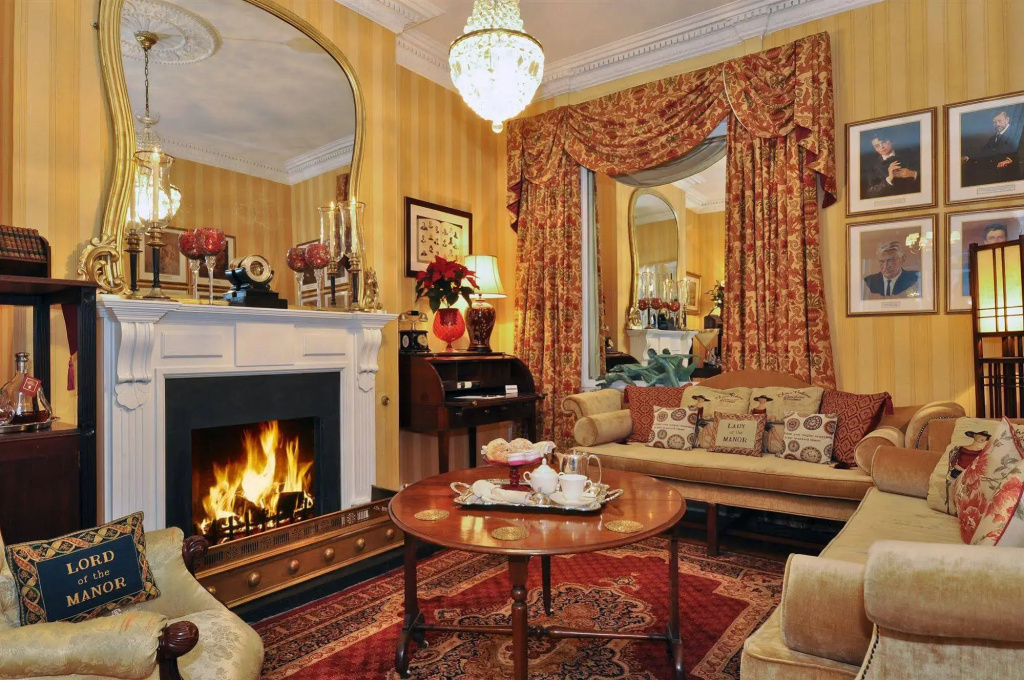 Kilronan House
