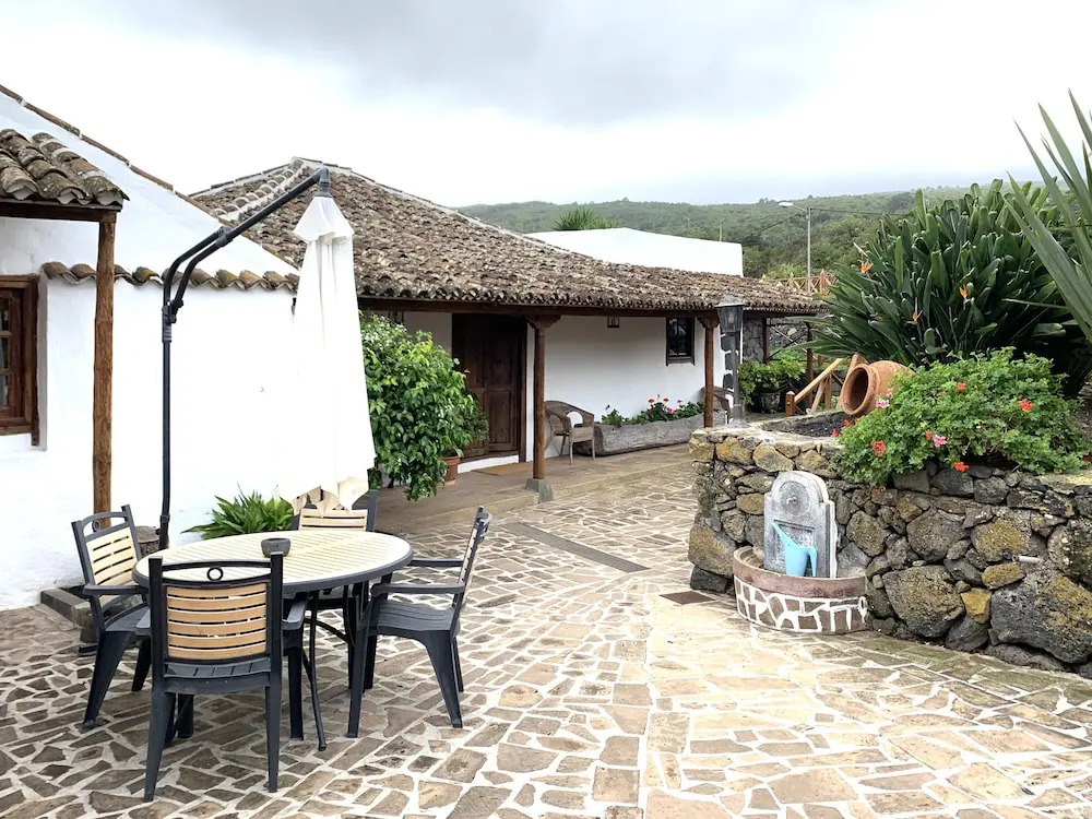 Casas La Paredita