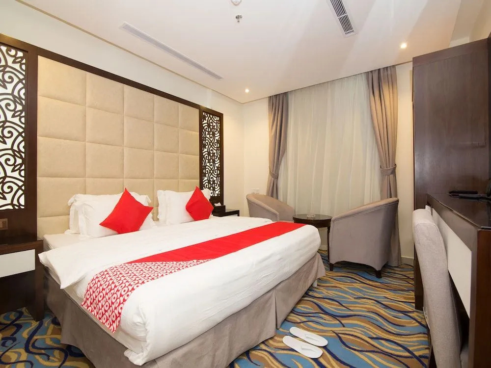 Capital O 143 Happy Beach Hotel Platini
