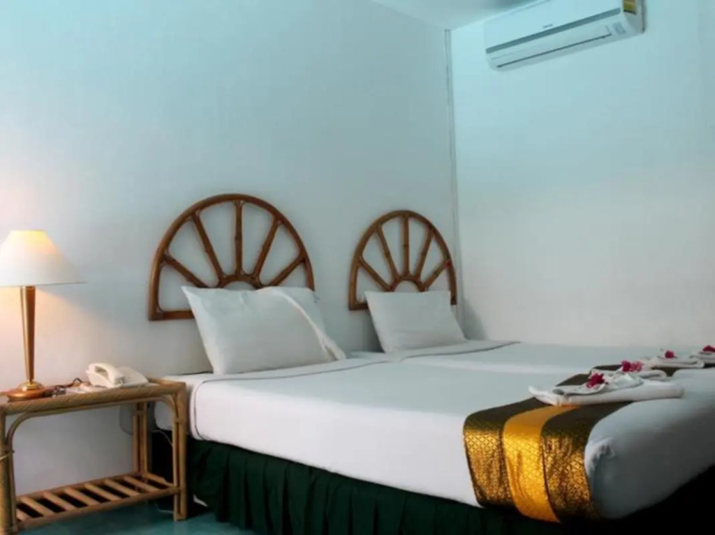 Karon View Resort Phuket