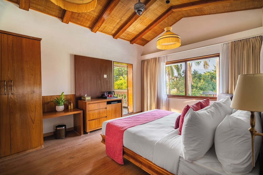The White Resort and Spa Pawna