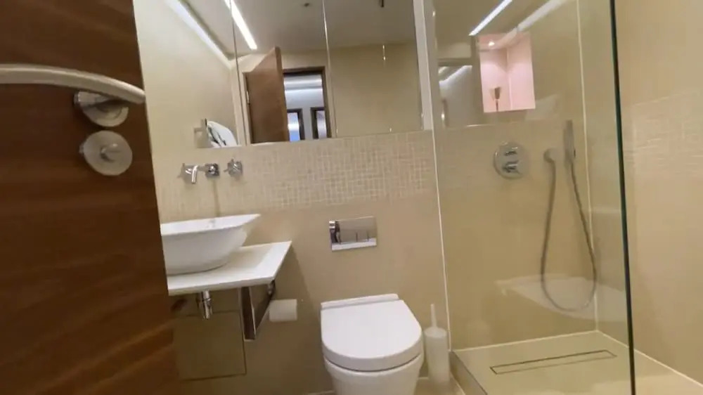 Two Bedroom Flat in Belgravia