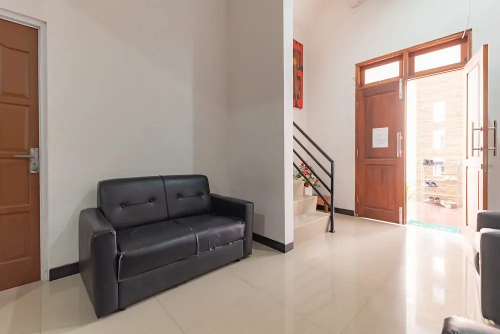RedDoorz Near Majapahit Semarang