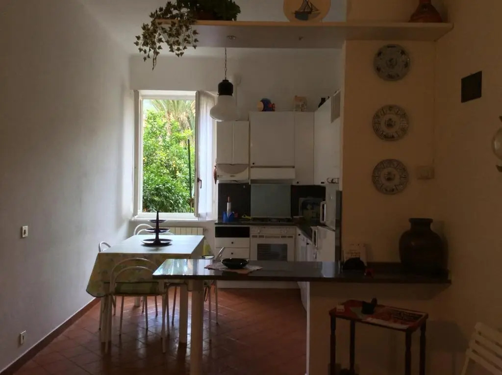 A pochi passi dal mare by PortofinoVacanze